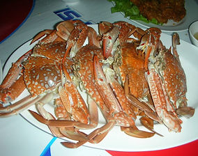 Choose your own fresh seafood at Kru Suwit Phuket