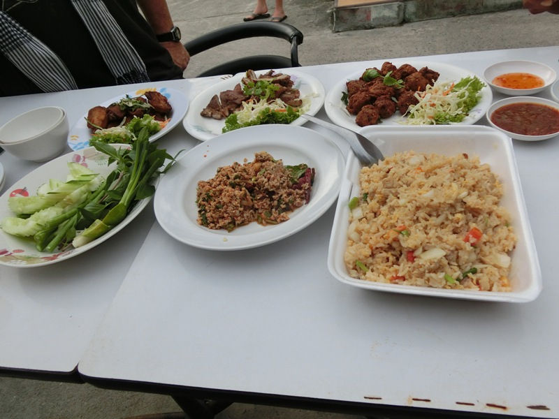 Crok Tong Issan Restaurant