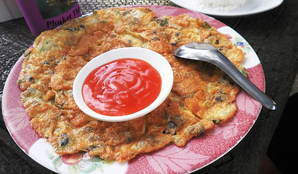 Thai omelette with baby oysters - Salaloy Seafood - Rawai Beach Phuket